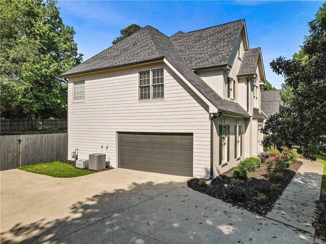 Photo - 2065 N Bethany Creek Dr