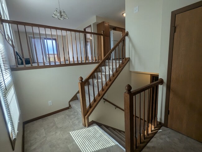 Building Photo - 3351 S 113th St