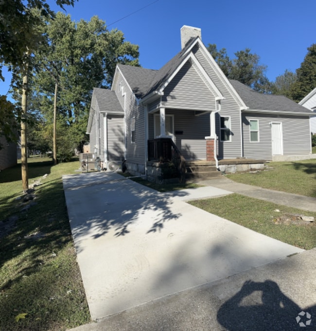Building Photo - 213 Fite Ave E Rental