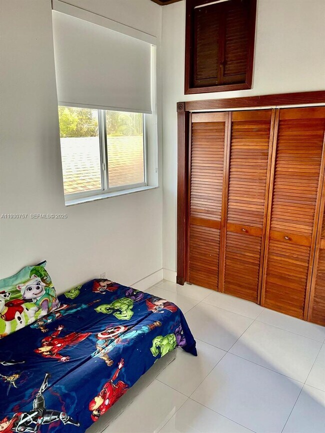 Photo - 1232 SW 17th Terrace Unit B