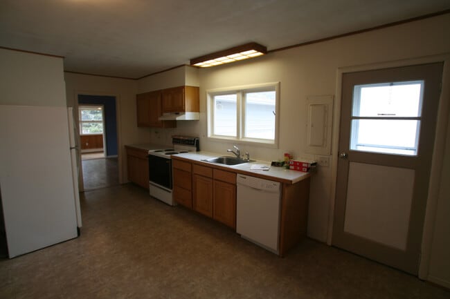 Photo - Single Family Home off Frontage Rd!