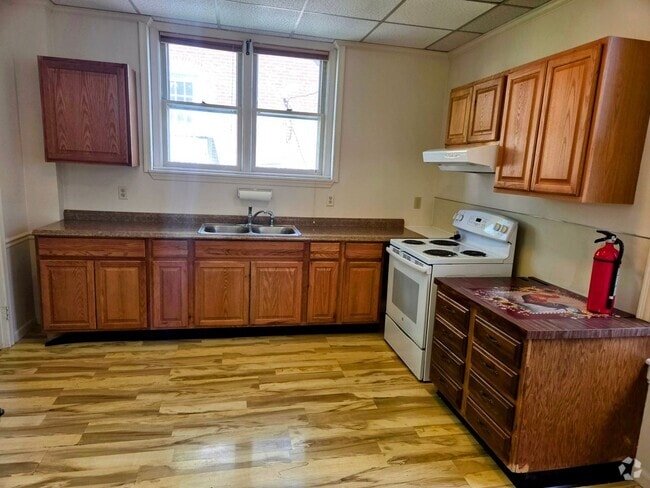 Building Photo - 803 Walnut St Unit 1 Rental