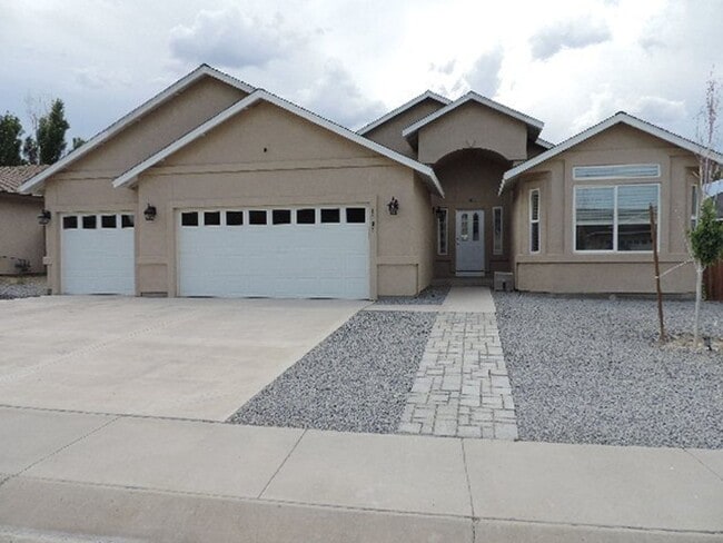 Golf Course home for rent, 1997 sqft, 3 be... - Golf Course home for rent, 1997 sqft, 3 be...