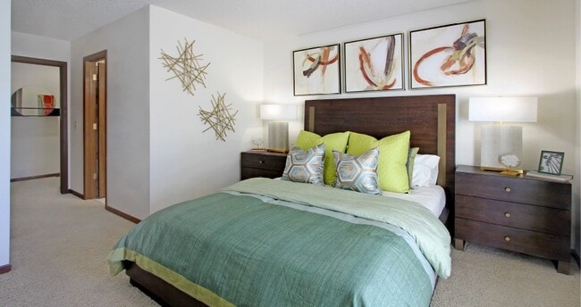 LionsGate Apartments