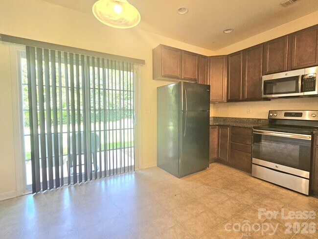 Photo - 2530 Madeline Meadow Dr