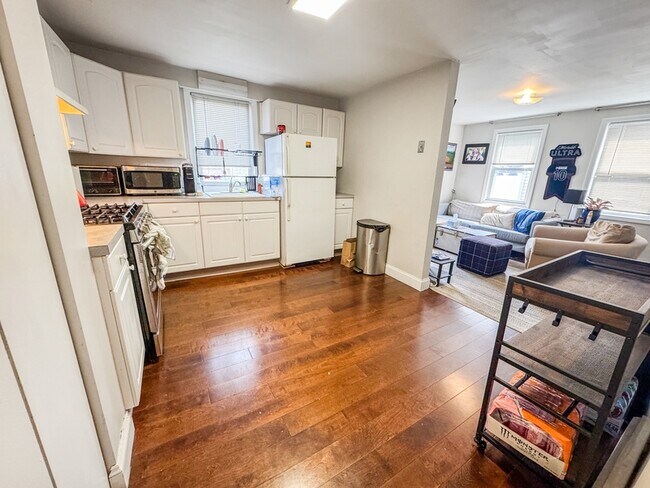 Photo - 125 Willow St