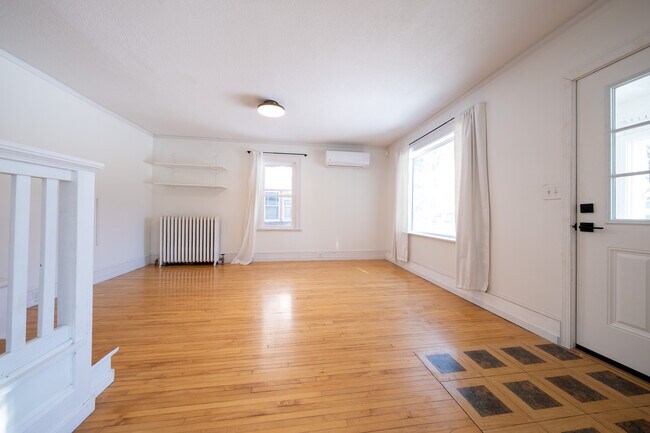 Photo - 3832 18th Ave S