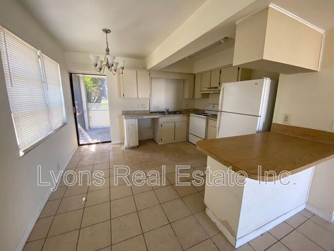 Photo - 801 SE 5th Ave Unit A1