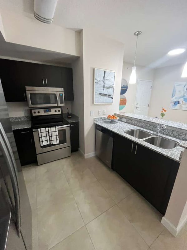 Photo - 79 ave 53st Ave