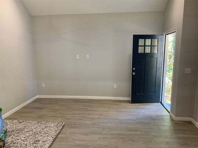 Photo - 15772 Aspen Dr