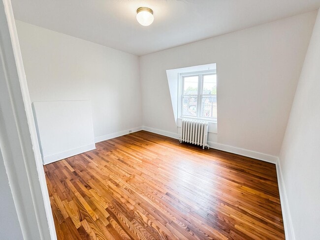 Live on Warren Street — Fresh, Bright, Downtown Apartment - Live on Warren Street — Fresh, Bright, Downtown Apartment Unit 6