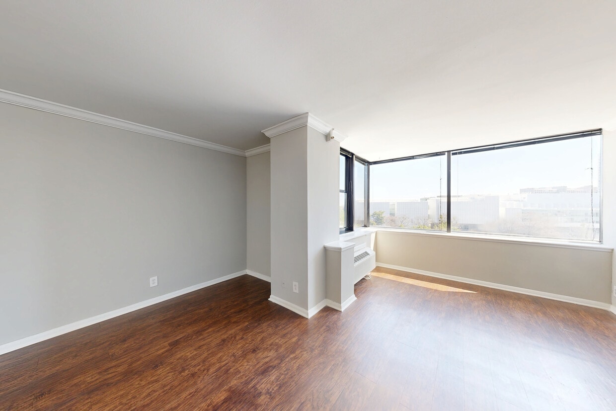 Photo - Arts Center Tower Apartments