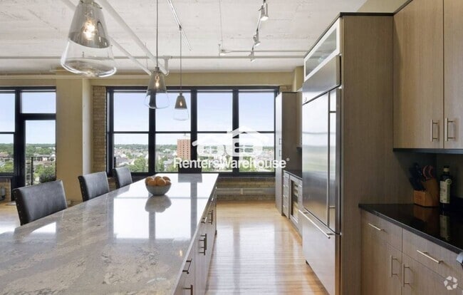 Building Photo - 290 Market St Unit 702 Rental