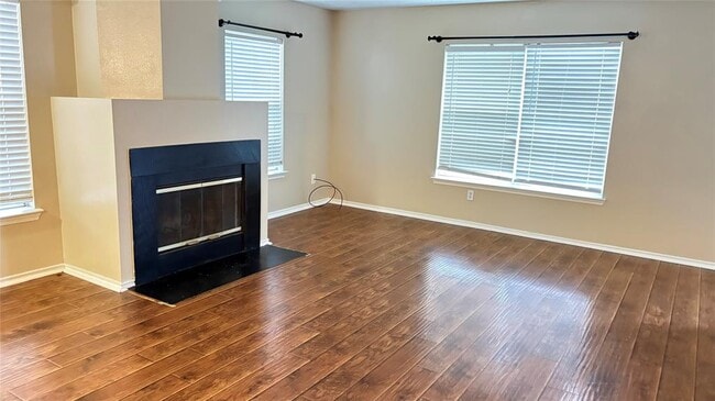 Photo - 2209 Georgian Dr