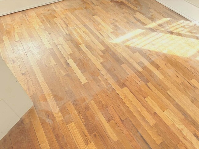 Photo - 2410 W Douglas Ave Unidad 2410