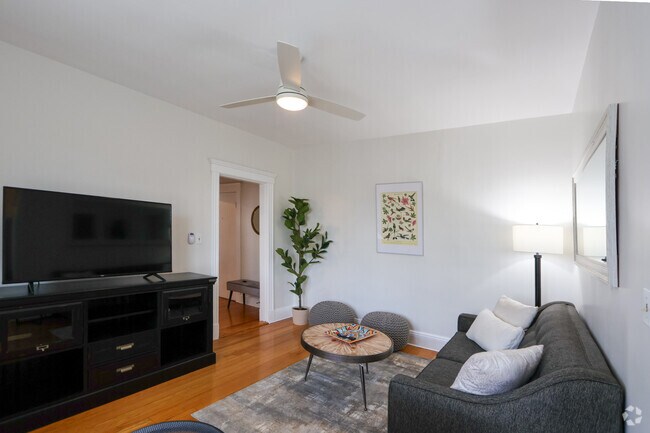 Building Photo - 370 Chestnut Hill Ave Unit 54 Rental