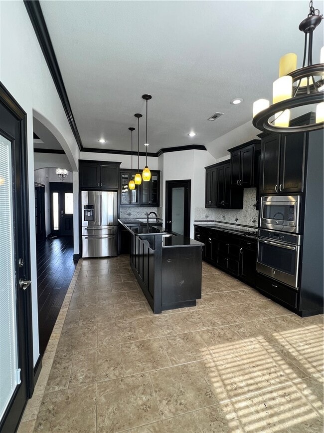 Photo - 2201 SW Montana Ave