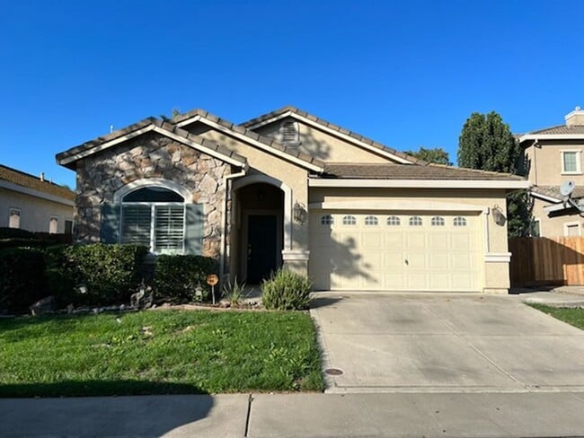 Building Photo - 9632 Spring Breeze Ct