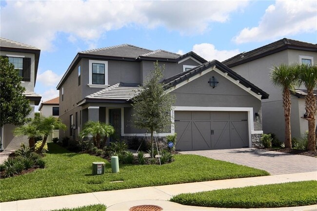 2352 Kestrel Perch Pl