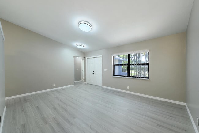 Photo - 13442 Northumberland Cir