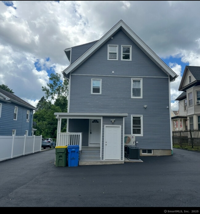 Photo - 42 Waterville St Unit 3