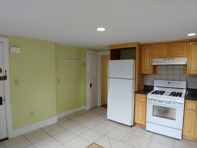 Photo - 77 Hudson St Unit 2