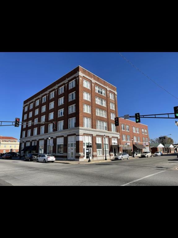 Building Photo - 103 E Central Ave Rental