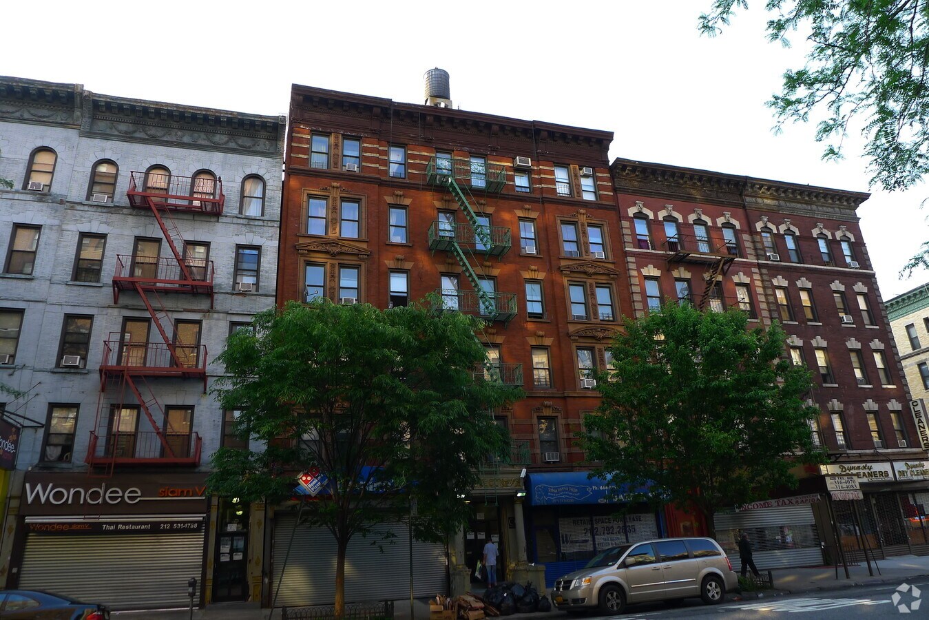 965 Amsterdam Ave - 963-965 Amsterdam Ave Apartments