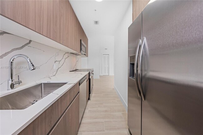 Photo - 32 NW 14th Ave Unit 1