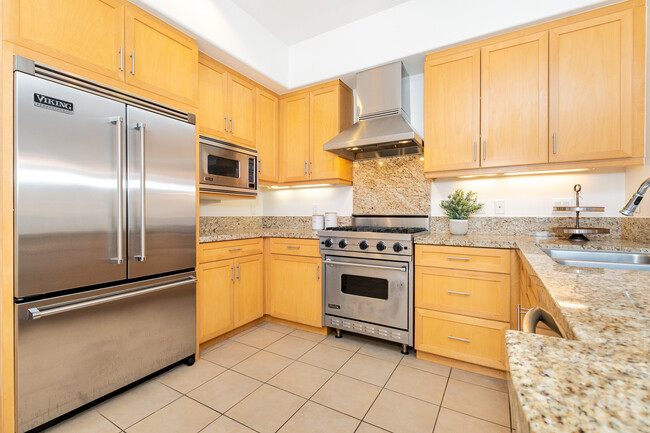 Photo - 4050 Glencoe Ave Condo Unit 206