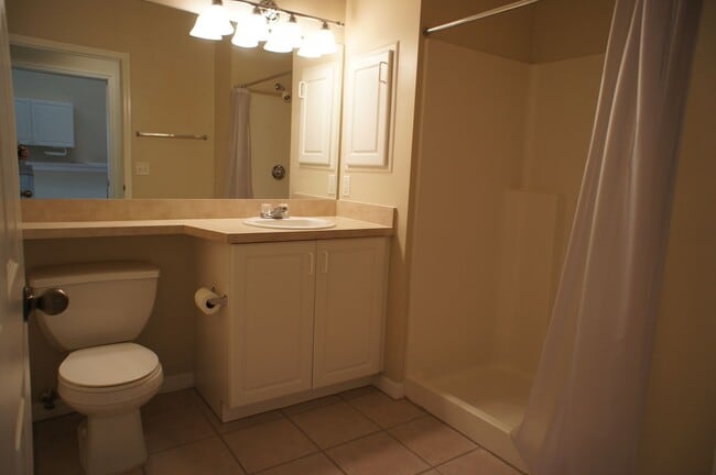 Photo - Lovely Condo in The Greens at West End