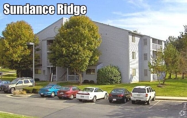 Building Photo - * Re-rental available 3/16/26 * Efficiency...