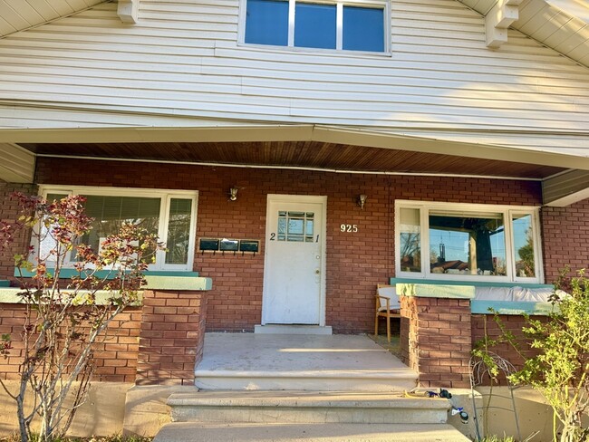 Photo - 925 Wilson Ave S