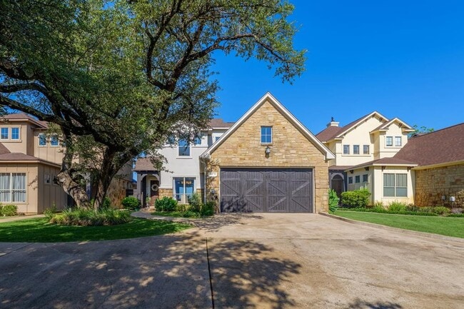 Photo - 2802 Lohman Ford Rd