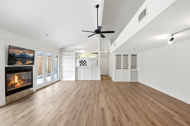 Photo - 2501 Driscoll St