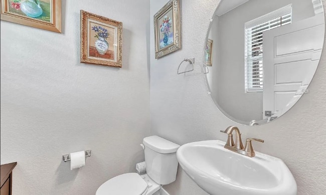 Photo - 7163 Othello St