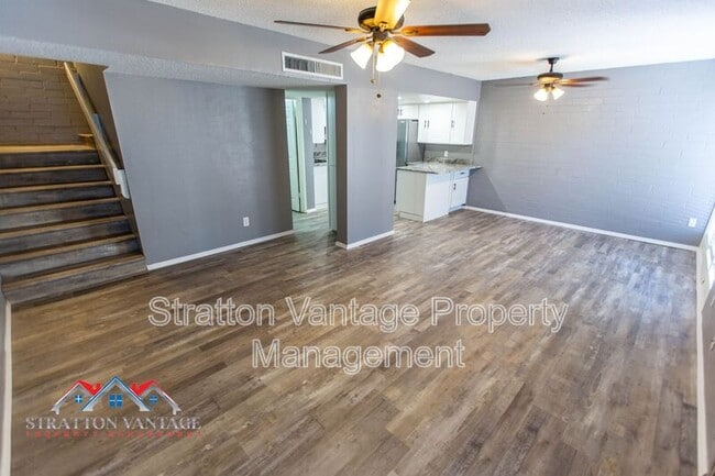 Photo - 1828 W Tuckey Ln