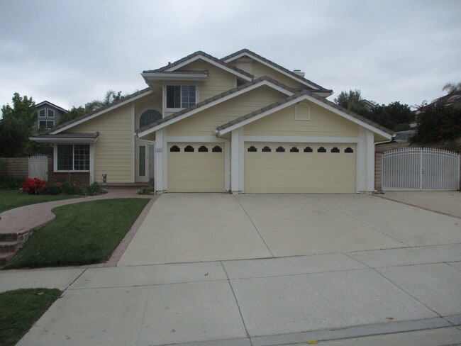 Building Photo - 3155 Crazy Horse Dr Rental