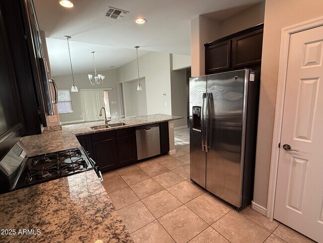 Photo - 2682 E Gillcrest Rd