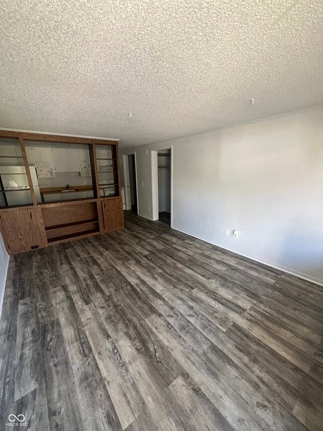 Photo - 2000 Indianapolis Rd Unidad 104