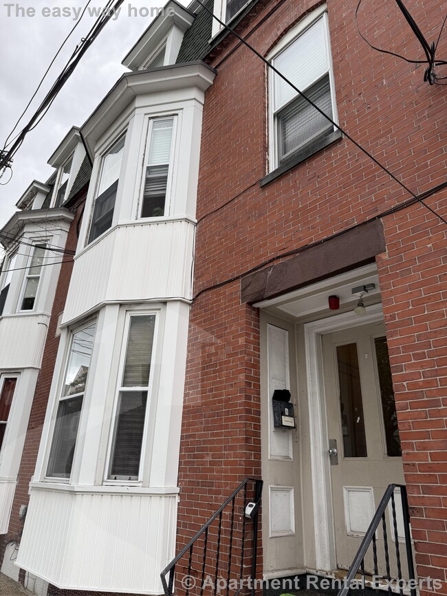 Photo - 7 School St Apartment Unit #2
