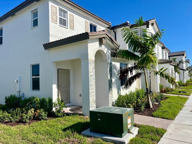 Photo - 2776 SE 26th Ave