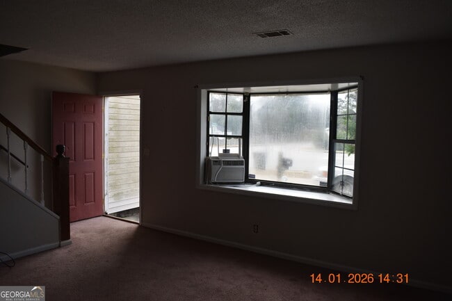 Photo - 4934 Log Cabin Dr