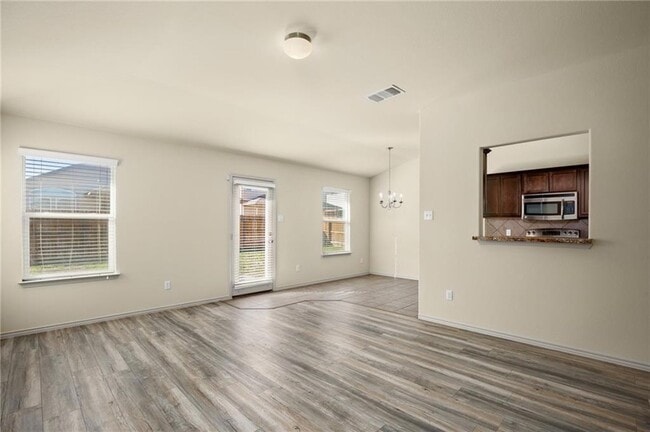 Photo - 112 Hondo Gap Ln