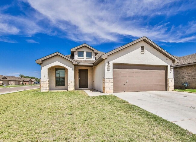 Beautiful brick home in Upland Crossing! - Beautiful brick home in Upland Crossing!