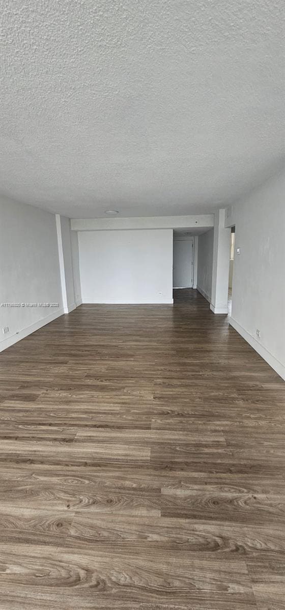 Photo - 3660 NE 166th St Unidad 503