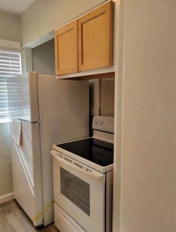 Photo - 300 20th Ave S