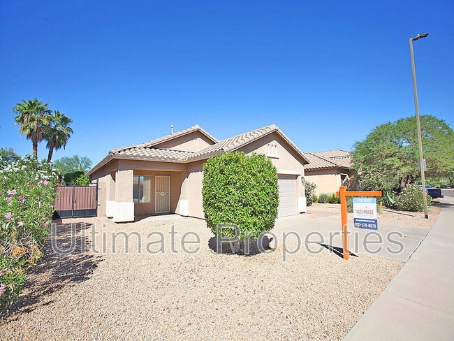 Building Photo - 3926 W Hackamore Dr