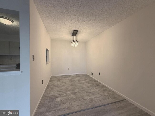 Photo - 65 Mulberry Ct