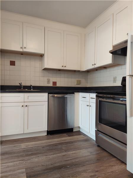 Photo - 11 Hodges Ave